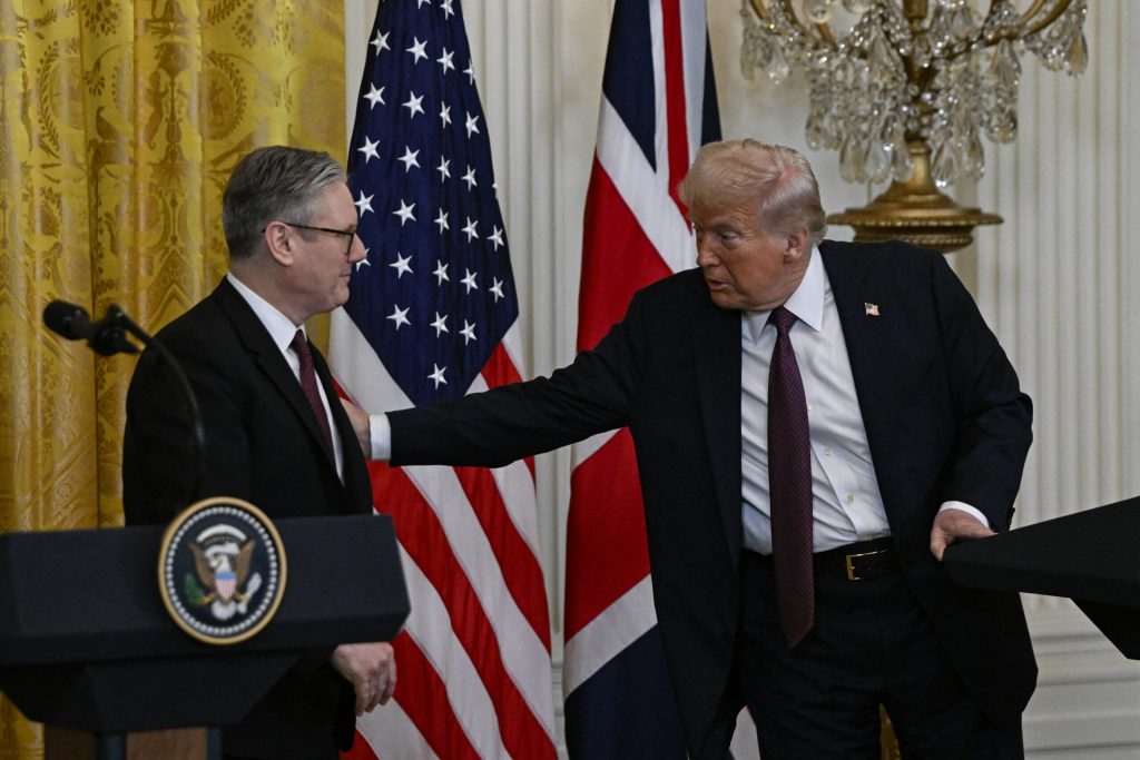 Conversatie telefonica intre Keir Starmer si Donald Trump Ce teme au discutat cei doi