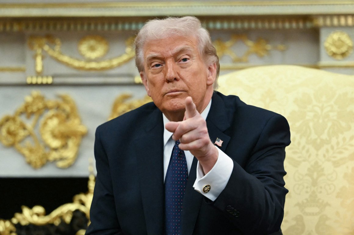 Donald Trump anunta ca va trimite nave de razboi pentru a deschide Stramtoarea Ormuz