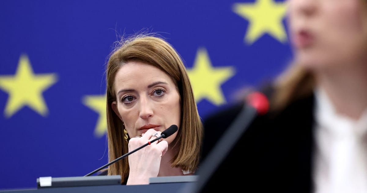 Extrema dreapta sustine ca liderul Parlamentului European Metsola a incalcat acordul privind un moment de reculegere pentru activistul francez ucis