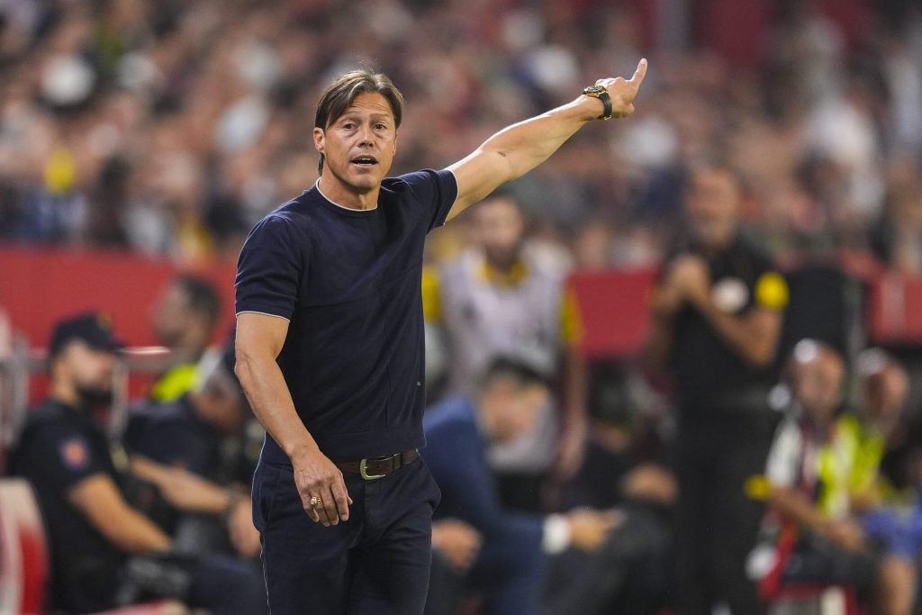 FC Sevilla l a dat afara pe Matias Almeyda al optulea antrenor al echipei in ultimele patru sezoane