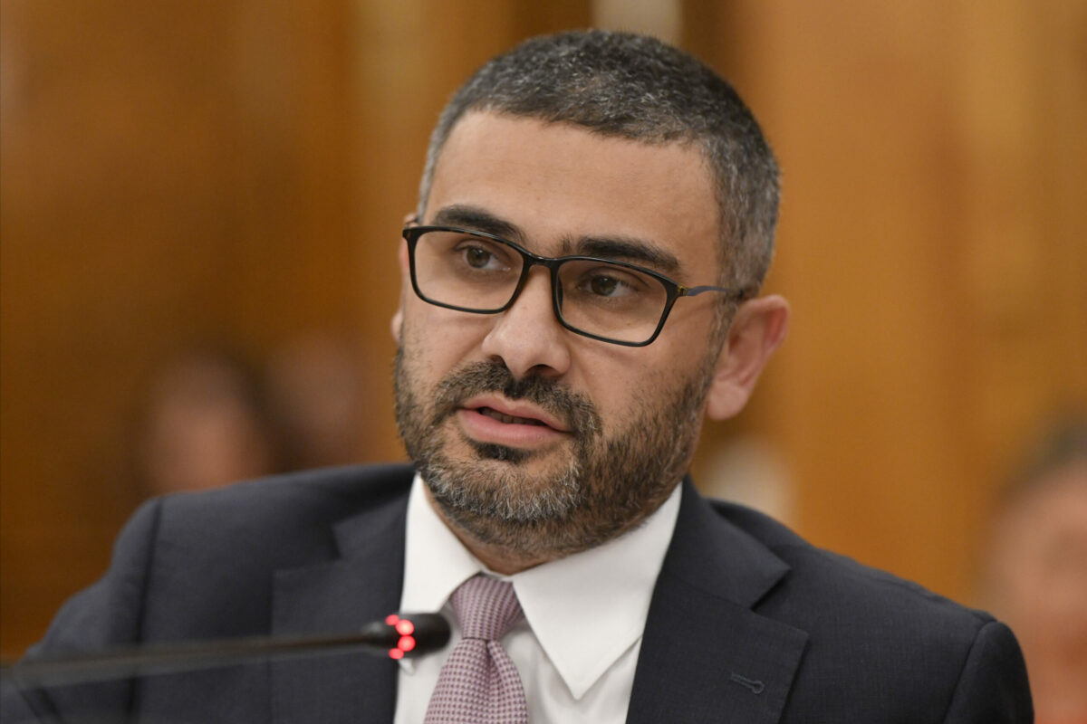 Florin Manole cere controale la nivel national in centrele pentru persoanele cu dizabilitati