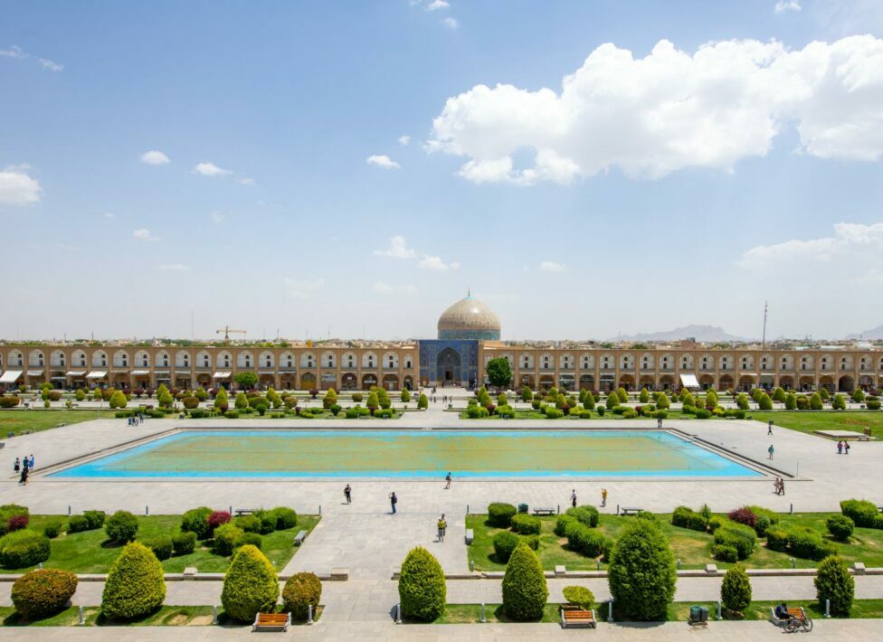 Iranul ameninta destinatiile turistice locurile de vacanta posibile tinte ale atacurilor