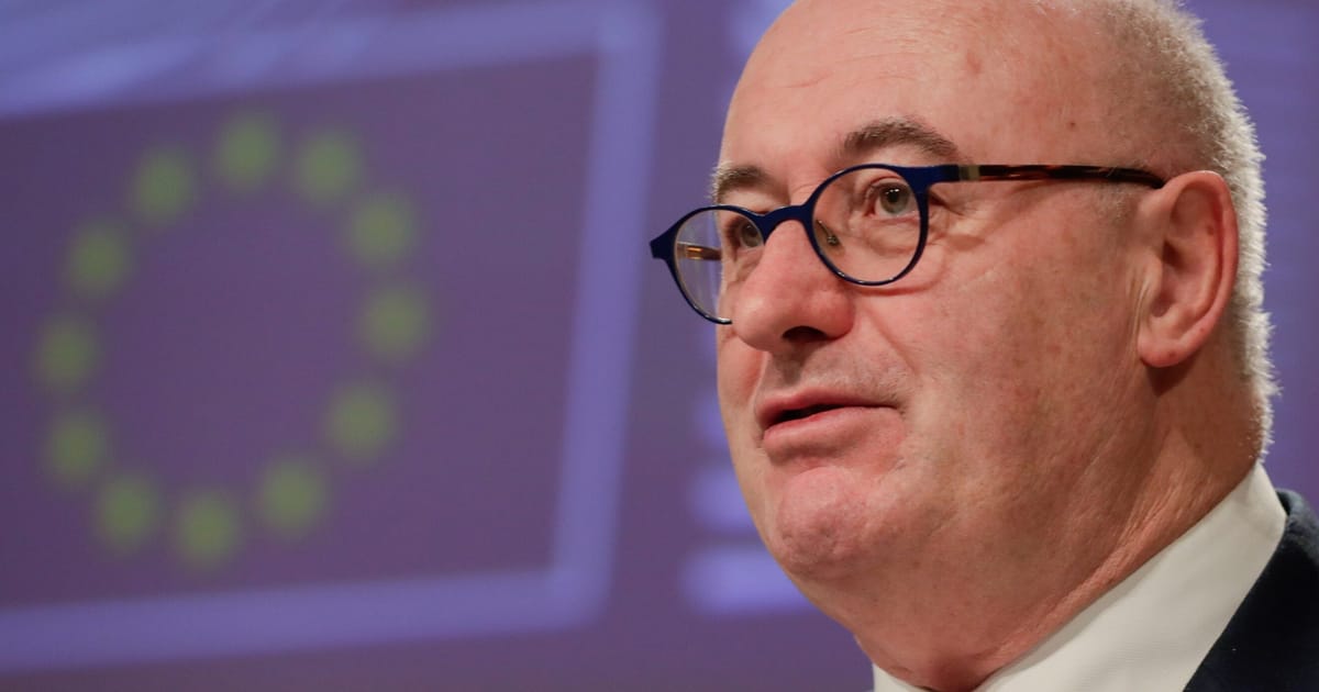 Irlanda sprijina candidatura fostului comisar Hogan pentru conducerea agentiei ONU pentru alimentatie