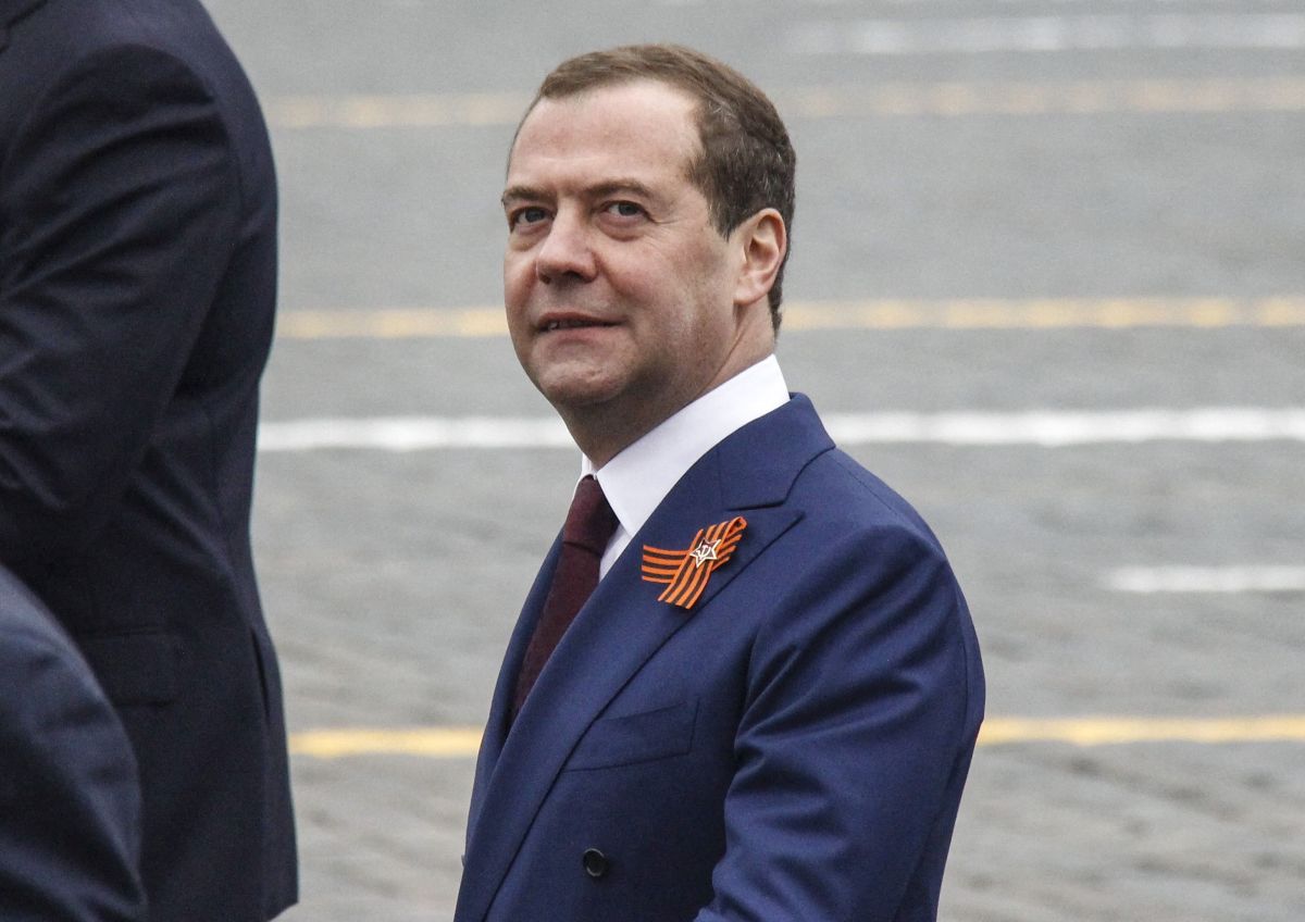 Medvedev critici dure la adresa NATO privind posibilitatea invocarii Articolului 5 Rutte sustine ca acesta nu va fi invocat