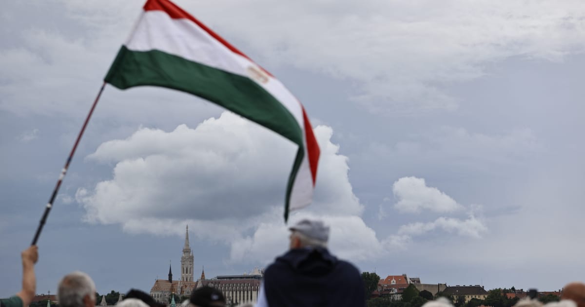 Orban continua sa obtina sustinerea agricultorilor in varsta insa nu si pe cea a tinerilor