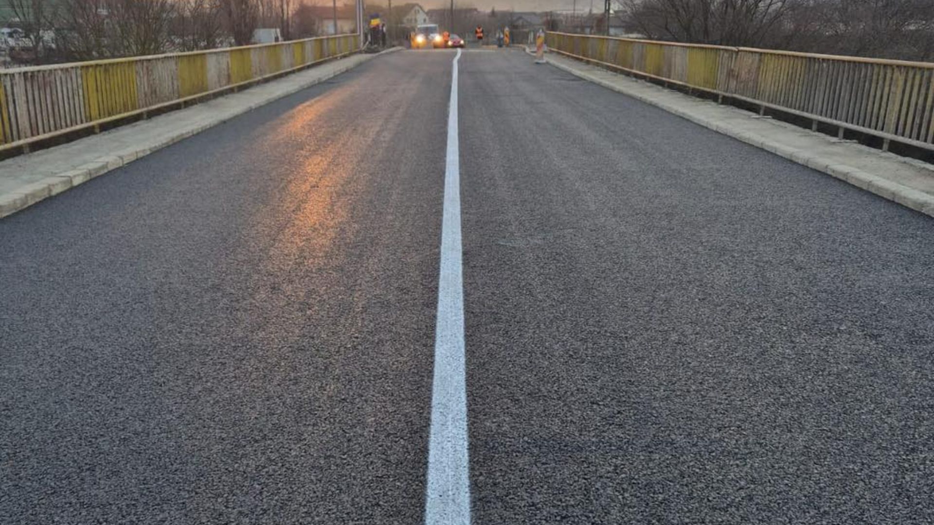 Podul peste Somes din Sannicoara Cluj a fost redeschis Primarul anunta finalizarea lucrarilor si promite o reabilitare completa