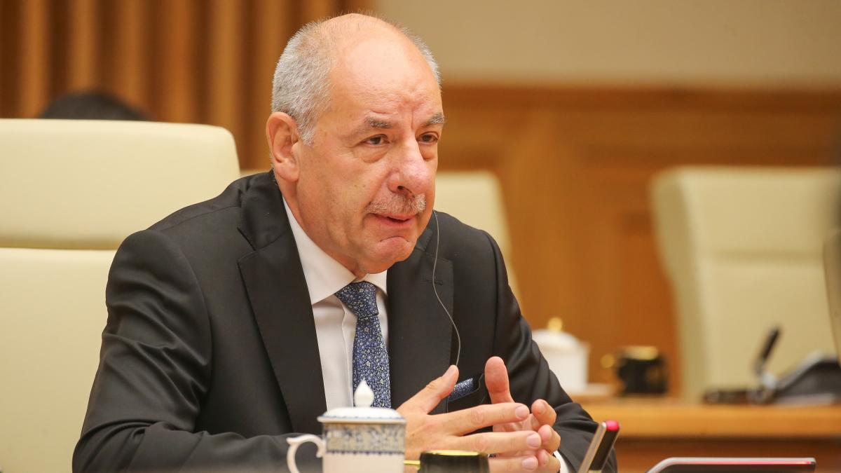 Presedintele Ungariei va efectua o vizita duminica la Targu Secuiesc cu ocazia Zilei Maghiarilor din intreaga lume Despre ce