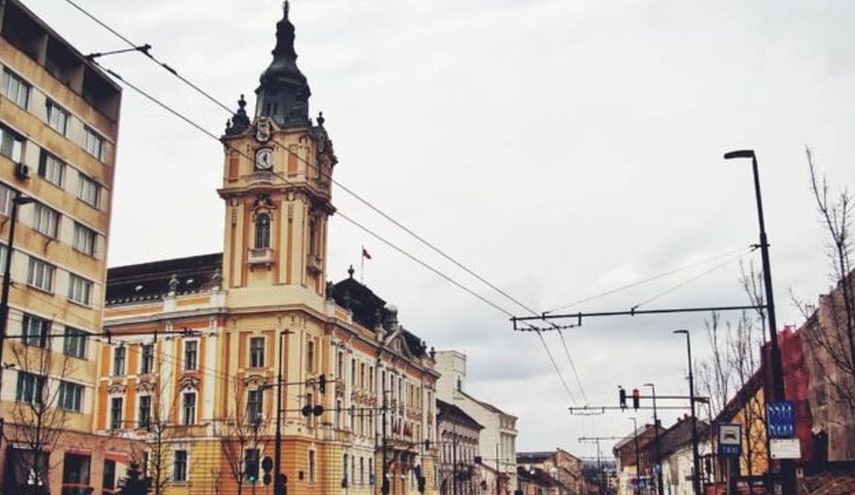 Primaria Cluj Napoca se bazeaza pe Guvern Bugetul va fi aprobat abia in mai 2026 Metroul si alte proiecte sunt afectate de decizia lui Ilie Bolojan