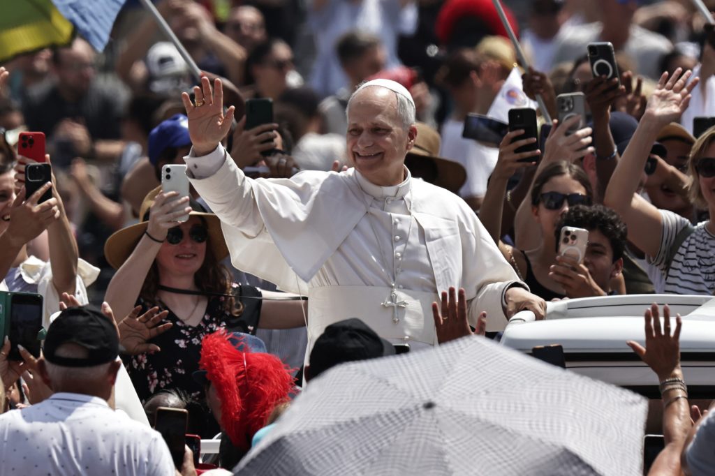 Primele sarbatori pascale cu Papa Leon al XIV lea