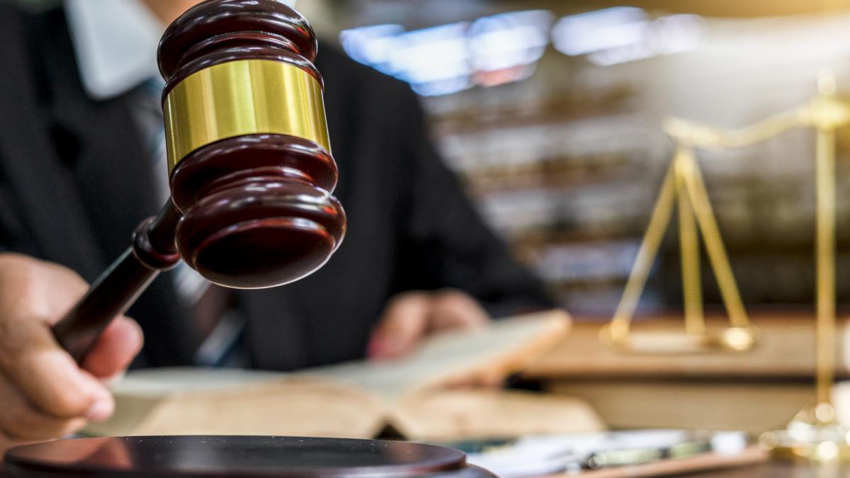 Propunerea legislativa care stipuleaza ca minimum 40 dintre sportivii unei echipe sa fie romani se afla pe agenda