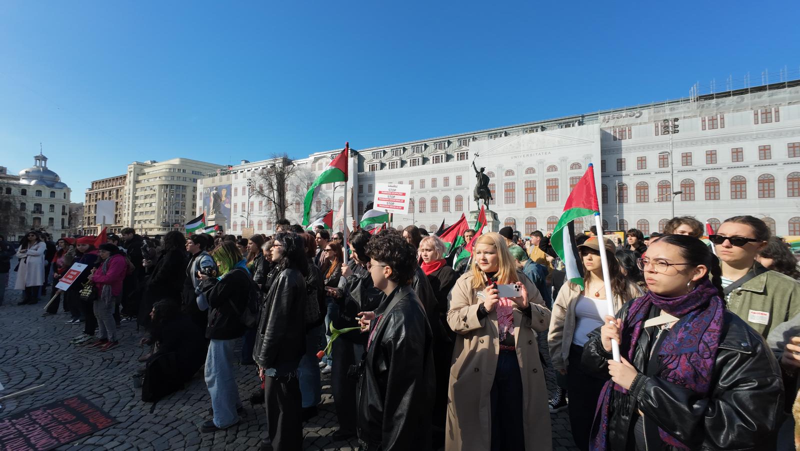 Protest in Piata Universitatii pe 8 martie pentru drepturile femeilor