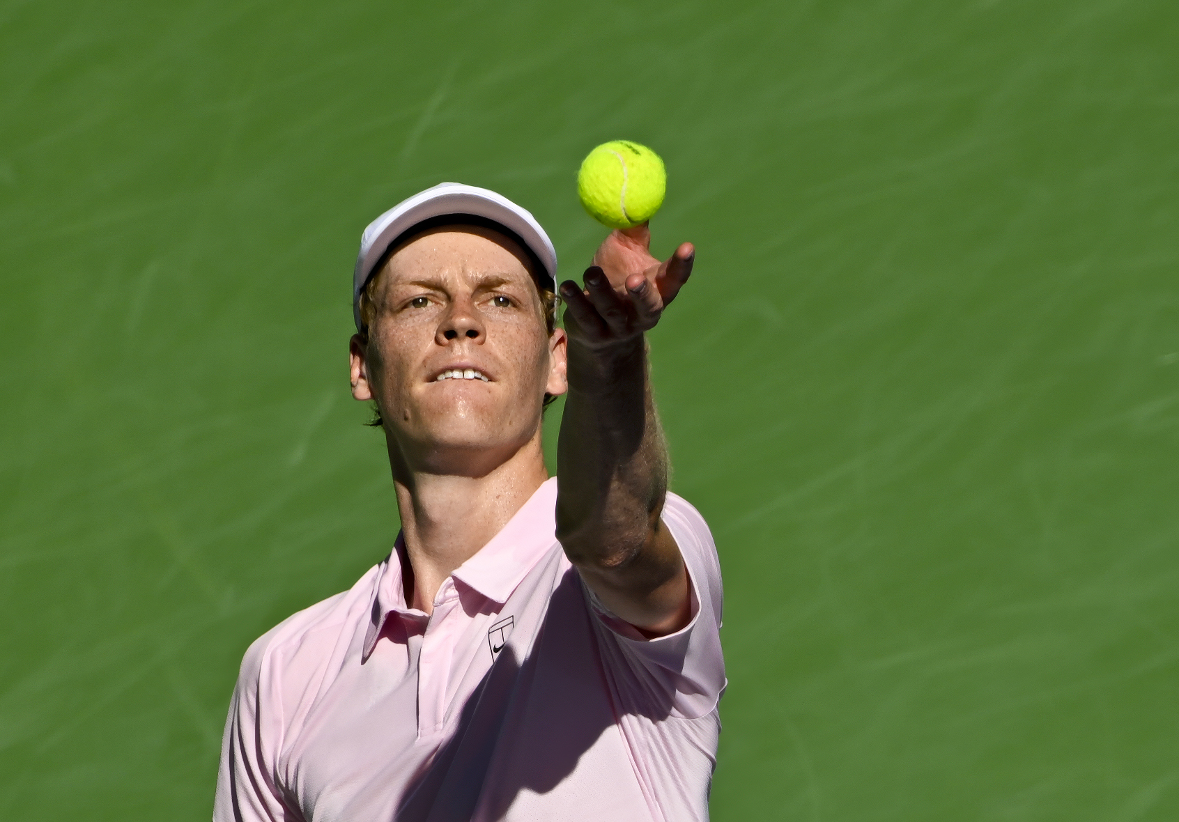 Sinner si Medvedev se vor inta.lni in finala turneului de la Indian Wells