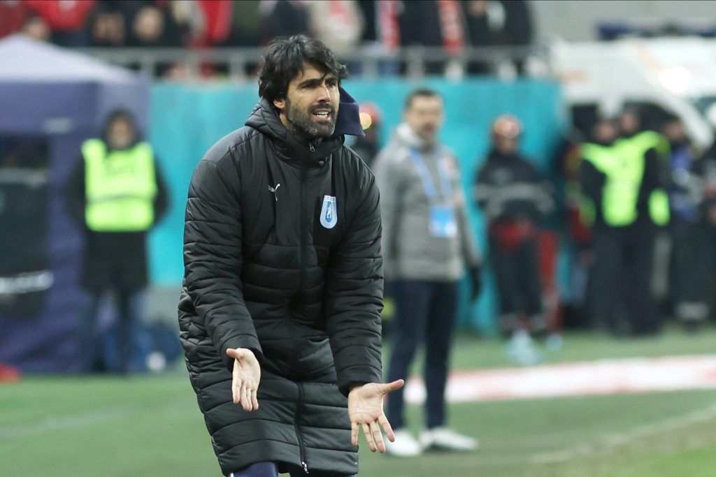 Superliga Echipa etapei a dooa din play off play out Universitatea Craiova cu cei mai multi reprezentanti inclusiv antrenorul etapei