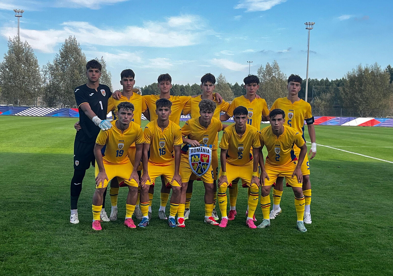 echipa U17 de fotbal participa in italia pentru a se califica la campionatul european din 2026