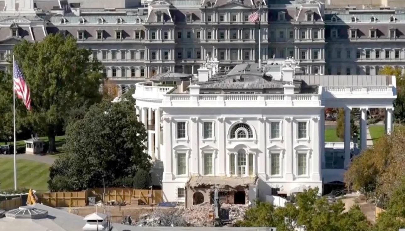 sala de bal propusa de trump la casa alba este excesiv de mare si ar putea influenta perceptia asupra cladirii istorice