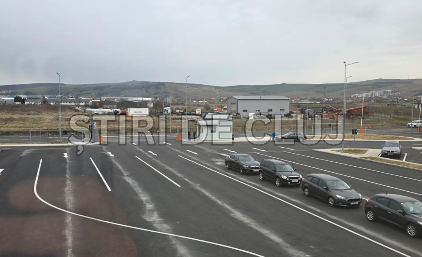 video probleme la noul sediu rar din cluj vizitatorii par sa stea pe marginea drumului desi institutia are o parcare mare directorul rar cluj solutia este simpla