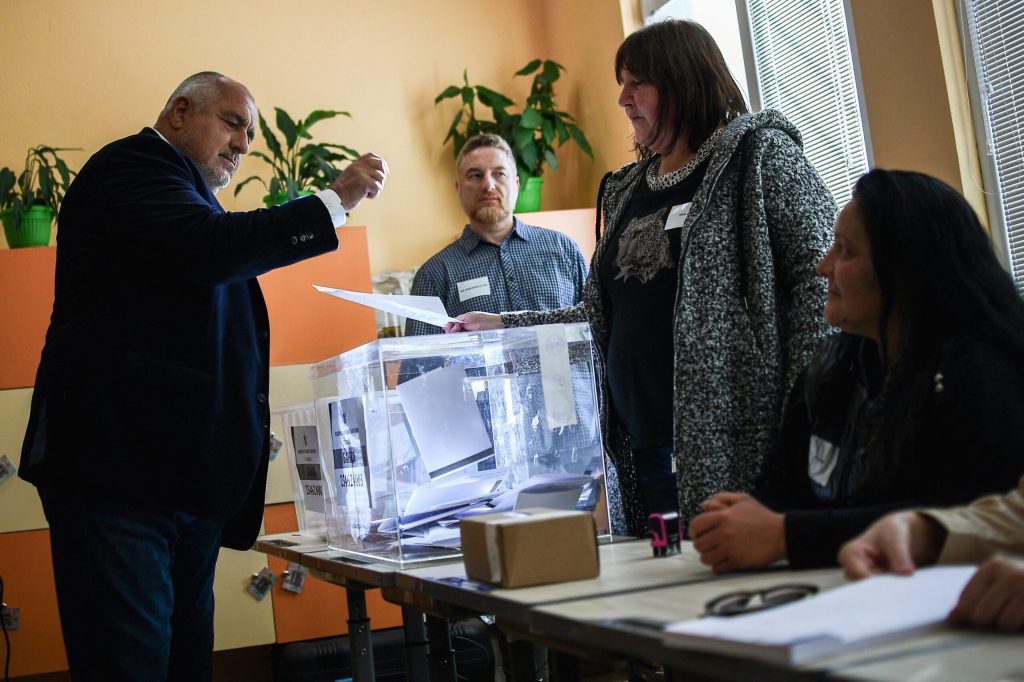 Bulgaria solita suportul UE pentru a contracara interventia straina in alegeri Analist Dupa ce am observat in Romania aceasta constituie o tendinta extrem de ingrijoratoare