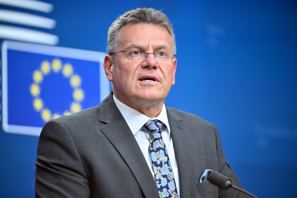 Comisarul european pentru comert va efectua o vizita in SUA la sfarsitul lunii aprilie