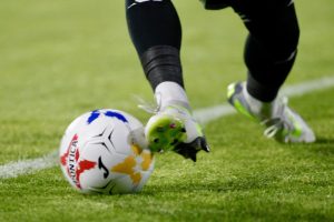 FIFA planuieste sa modifice regulile privind cartonasele galbene pentru Campionatul Mondial