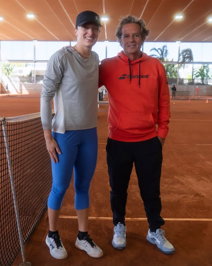 Iga Swiatek si a prezentat noul antrenor Francisco Roig fost colaborator timp de 17 ani cu Rafael Nadal