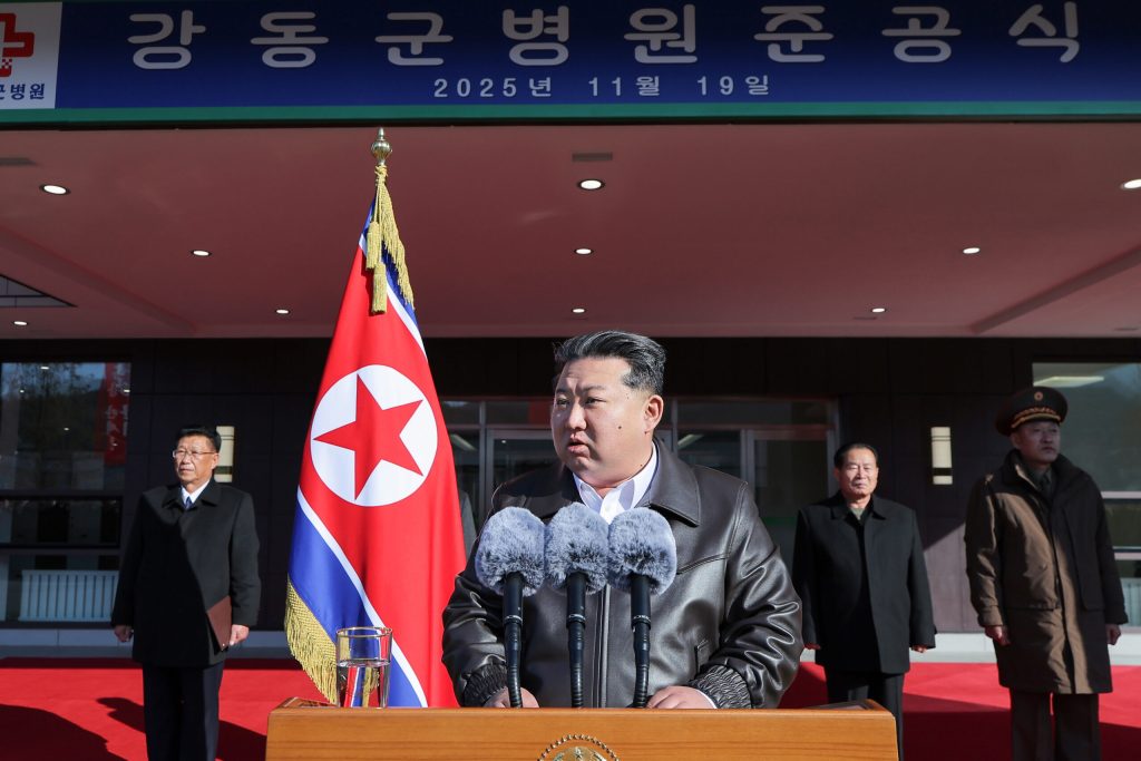 Kim Jong Un lauda soldatii care sau sinucis pentru a nu fi capturati de Ucraina