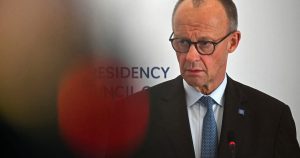 Merz critica sever pe Trump si Bruxelles in contextul slabirii economiei Germaniei