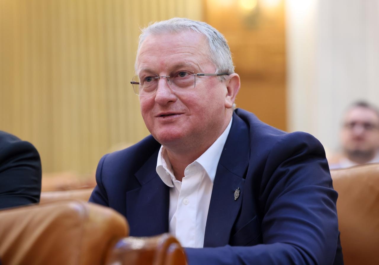 Mesaj de Paste de la deputatul clujean Remus Lapusanu De ce ar trebui sa alegi oua si produse lactate romanesti in locul celor de import