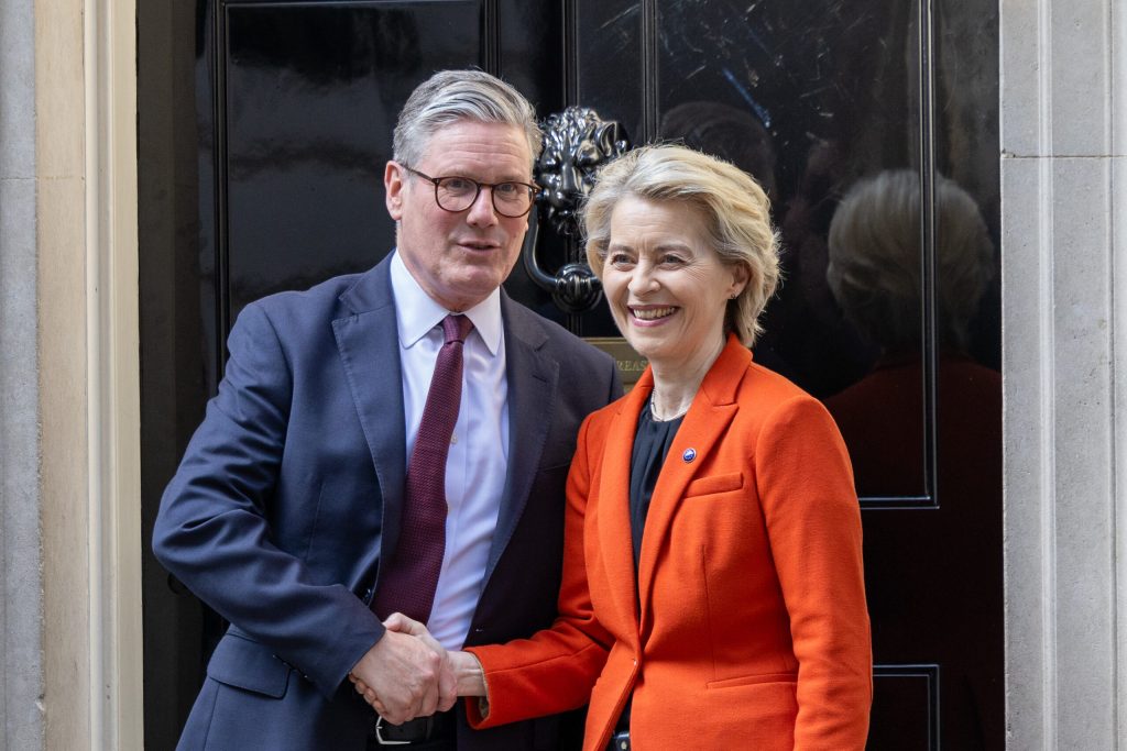Starmer si von der Leyen analizeaza consolidarea relaiilor dintre Regatul Unit si Uniunea Europeana