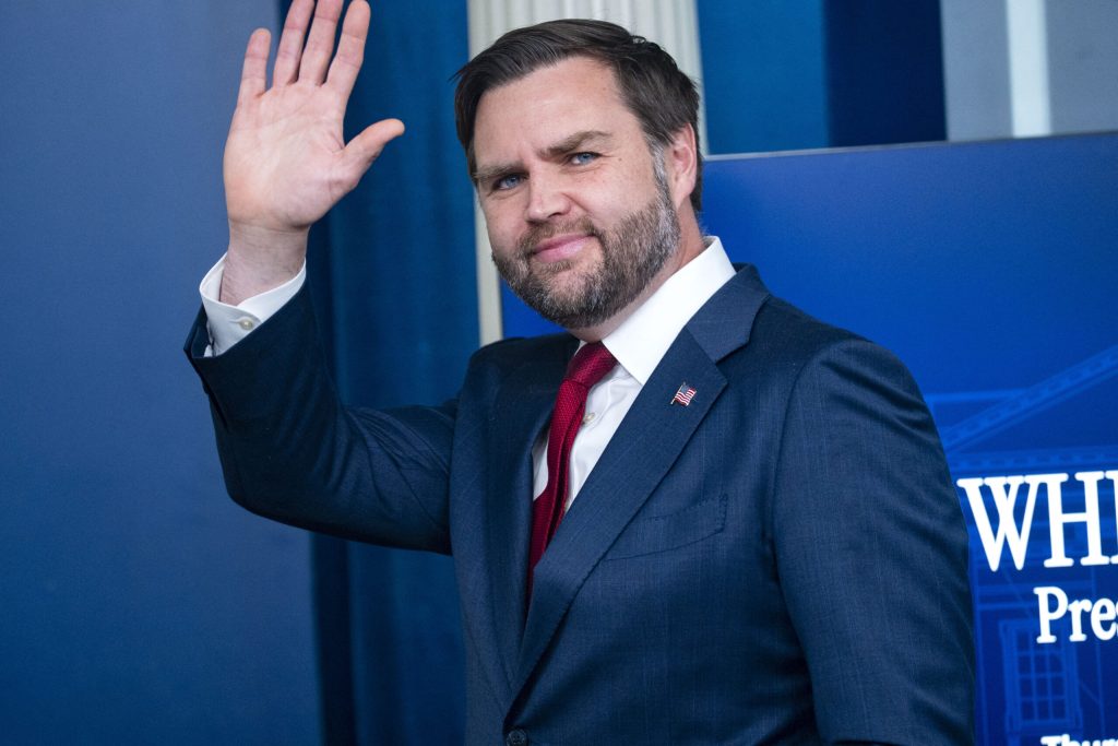 Trump declara ca Vance se va axa pe eforturile de combatere a fraudei in statele democrate