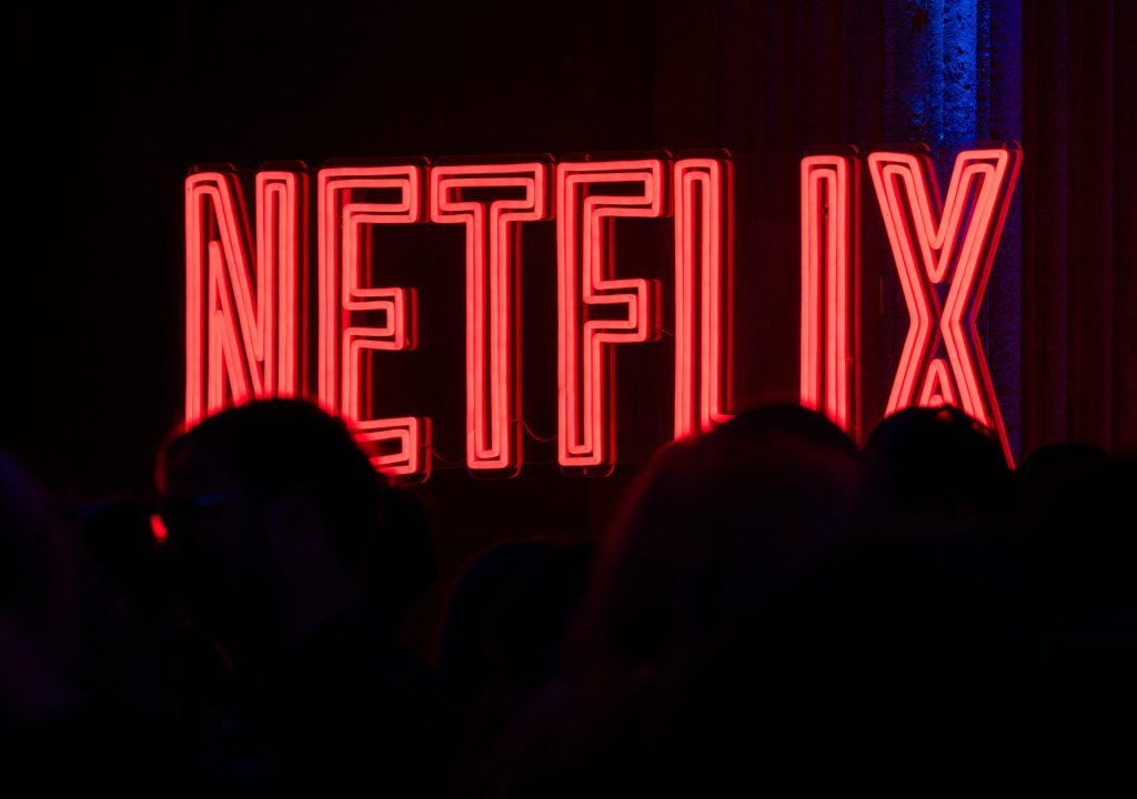Un tribunal din Italia decide ca Netflix ar putea returna abonatilor sumele platite in exces din cauza majorarii preturilor