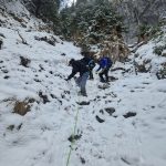 doi turisti blocati intr o zona greu accesibila din masivul piatra craiului au fost salvati de jandarmii montani