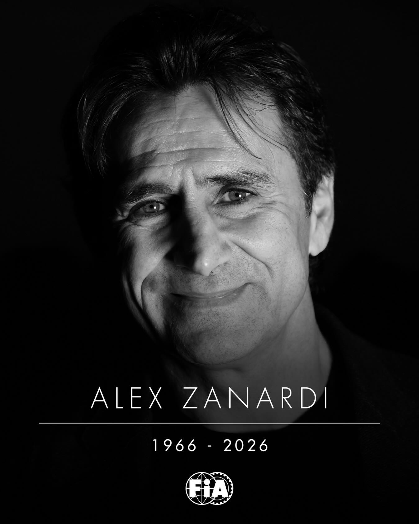 Alex Zanardi fost pilot de Formula 1 si medaliat paralimpic a murit la varsta de 59 de ani