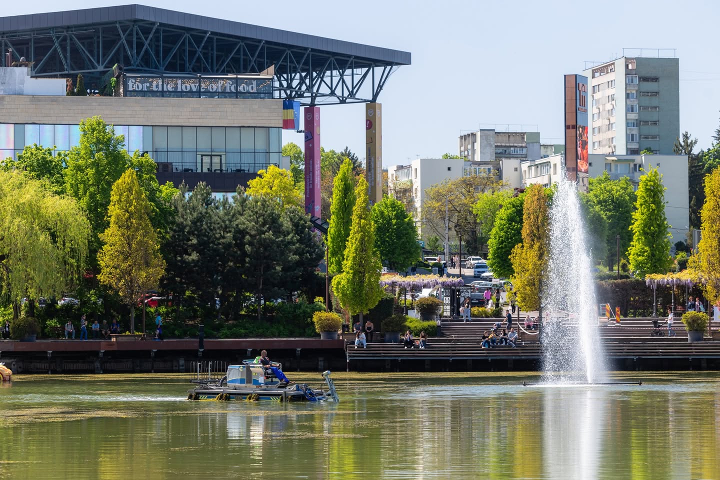 Au început lucrările la Lacul Gheorgheni din Cluj! Ce modificări concrete vor avea loc la unul dintre cele mai cunoscute lacuri din oraș? 2 Au inceput lucrarile la Lacul Gheorgheni din Cluj Ce modificari concrete vor avea loc la unul dintre cele mai cunoscute lacuri din oras