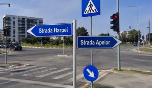 Clujenii trebuie sa invete doua noi denumiri de strazi Strazile Harpei si Apelor vor deservi noile zone rezidentiale si industriale ale orasului