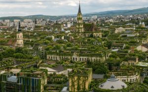 Emil Boc visand la un oras verde Stimuli pentru cei care vor sa amenajeze gradini suspendate pe cladiri Vom invita pe toata lumea