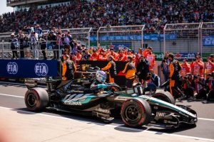 George Russell castiga sprintul din Canada in Formula 1 dupa un duel strans cu Antonelli si Norris