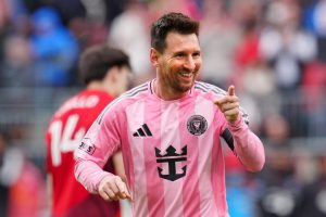 Lionel Messi se alatura clubului miliardarilor