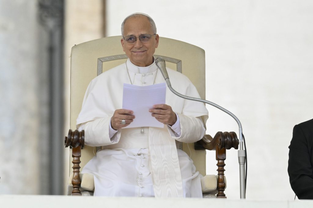 Papa Leon al XIV lea publica manifestul Magnifica Humanitas despre IA si riscurile sale etice