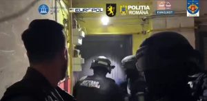 Perchezitii in Romania si Republica Moldova intr o ampla frauda cu suplimente miraculoase si investitii fictive