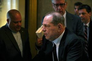 Procesul lui Harvey Weinstein pentru viol in New York s a incheiat cu anularea procedurii dintrucat juriul nu a reusit sa ajunga la un verdict