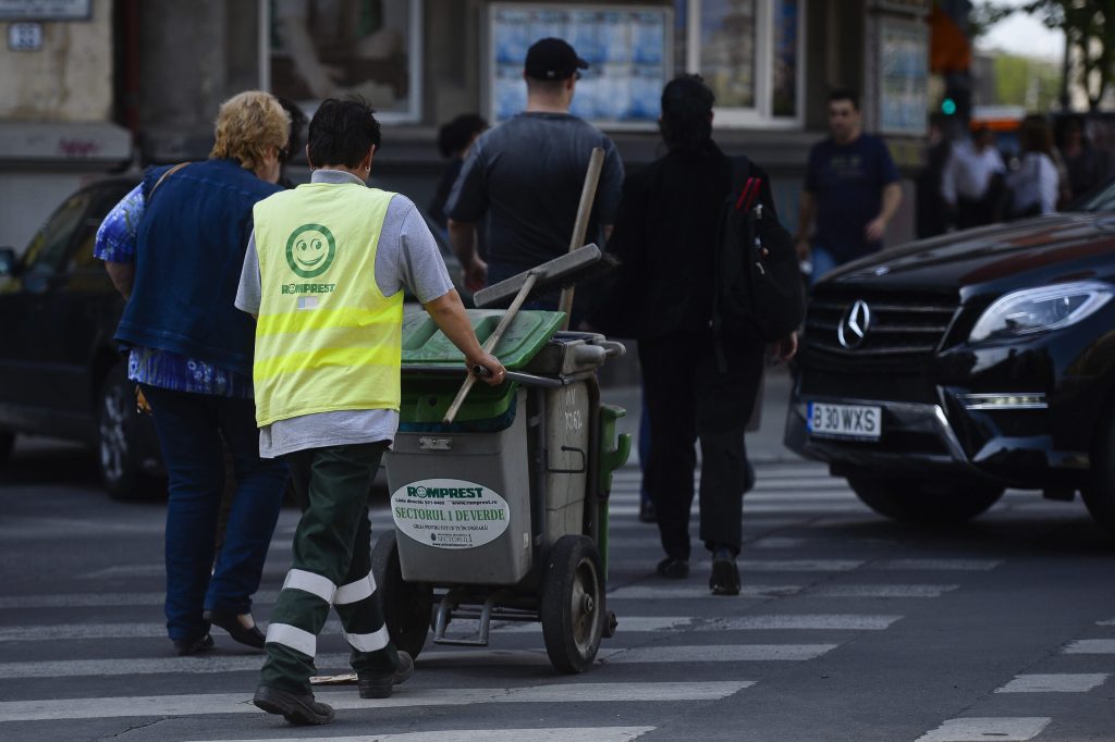 Reducerea salubrizarii stradale in Sectorul 1 Romprest anunta ca are de recuperat mai mult de 90 de milioane de lei