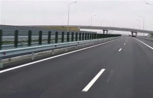 Soferi din Cluj atentie vineri dimineata A3 va fi in lucrari timp de trei ore banda blocata limita de viteza de 60 km h si posibile ambuteiaje spre granita