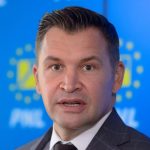 Stroe dupa ce CCR a respins legea privind utilizarea a 40 romani pe terren Populismul AUR a fost demontat