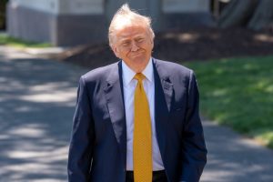 Trump cere uraniul de la Teheran in timp ce SUA anunta extinderea armistitiului cu Israelul si Libanul
