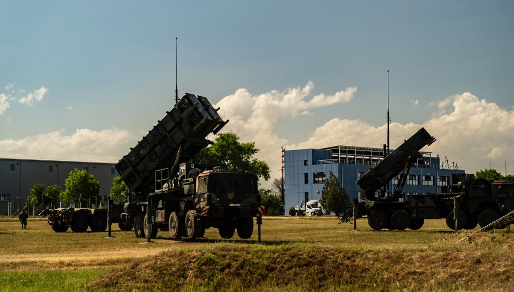 Un sistem Patriot va fi instalat de Germania în sud-estul Turciei, conform anunțului făcut de Ankara. 2 Un sistem Patriot va fi instalat de Germania in sud estul Turciei conform anuntului facut de Ankara