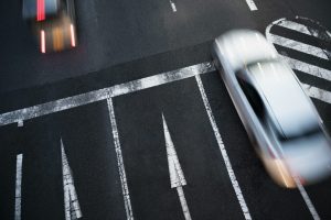 doi romani care se dadeau drept politisti au jefuit un sofer bulgar de camion in Ungaria