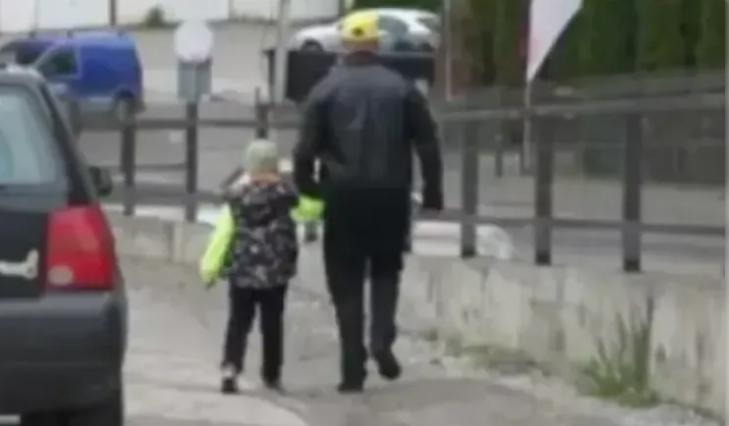 pericol pe o strada din cluj napoca parintii trag un semn alarm situatia persist de ani de zile