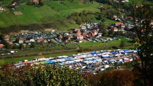 A inceput numaratoarea inversa pentru Targul de var de la Negreni Targul Coaselor revine pe malul Crisului Repede