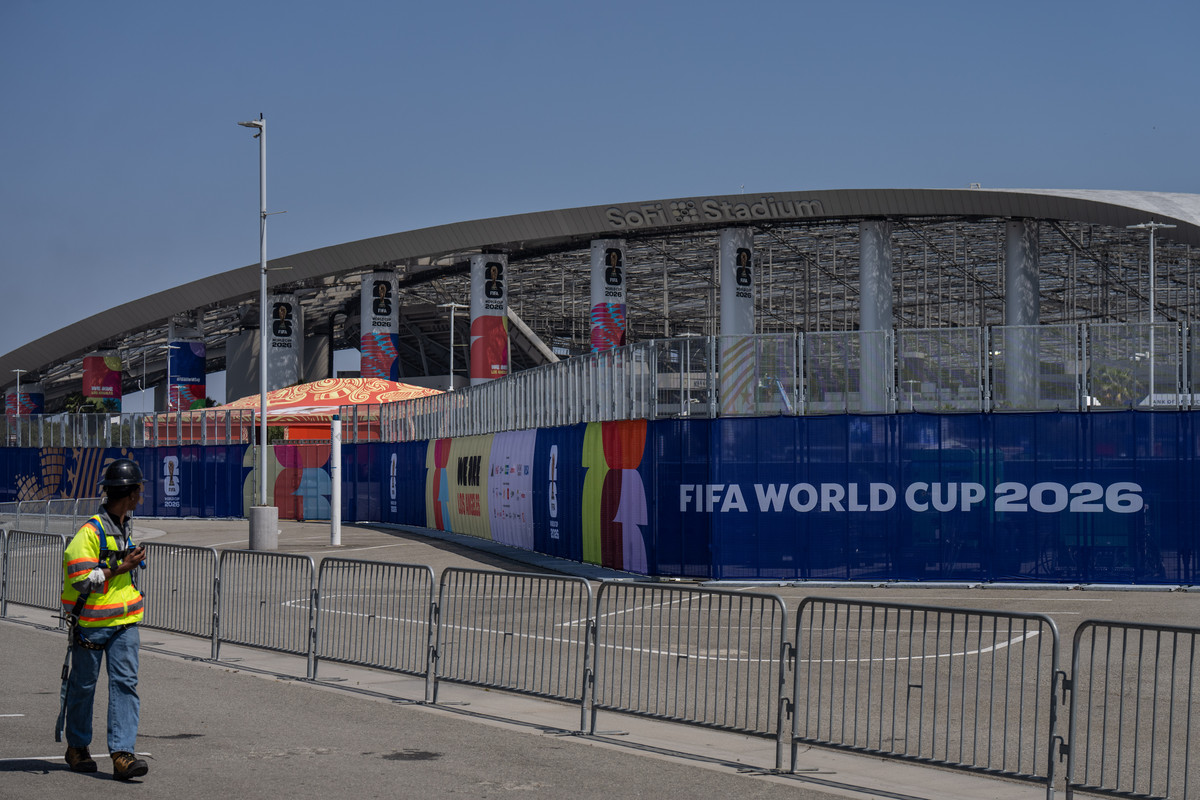 Arbitru de la Cupa Mondială din Somalia, refuzat la intrarea în SUA 4 Arbitru de la Cupa Mondiala din Somalia refuzat la intrarea in SUA