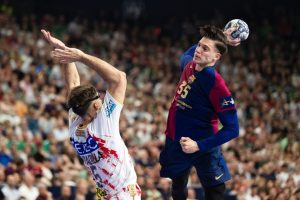 Barcelona a doua echipa finalista a Ligii Campionilor la handbal masculin Victorie in prelungiri impotriva celor de la Aalborg